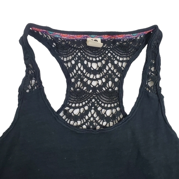Roxy Black Tank Top with Crotchet Racer Back Size Small - Picture 3 of 9